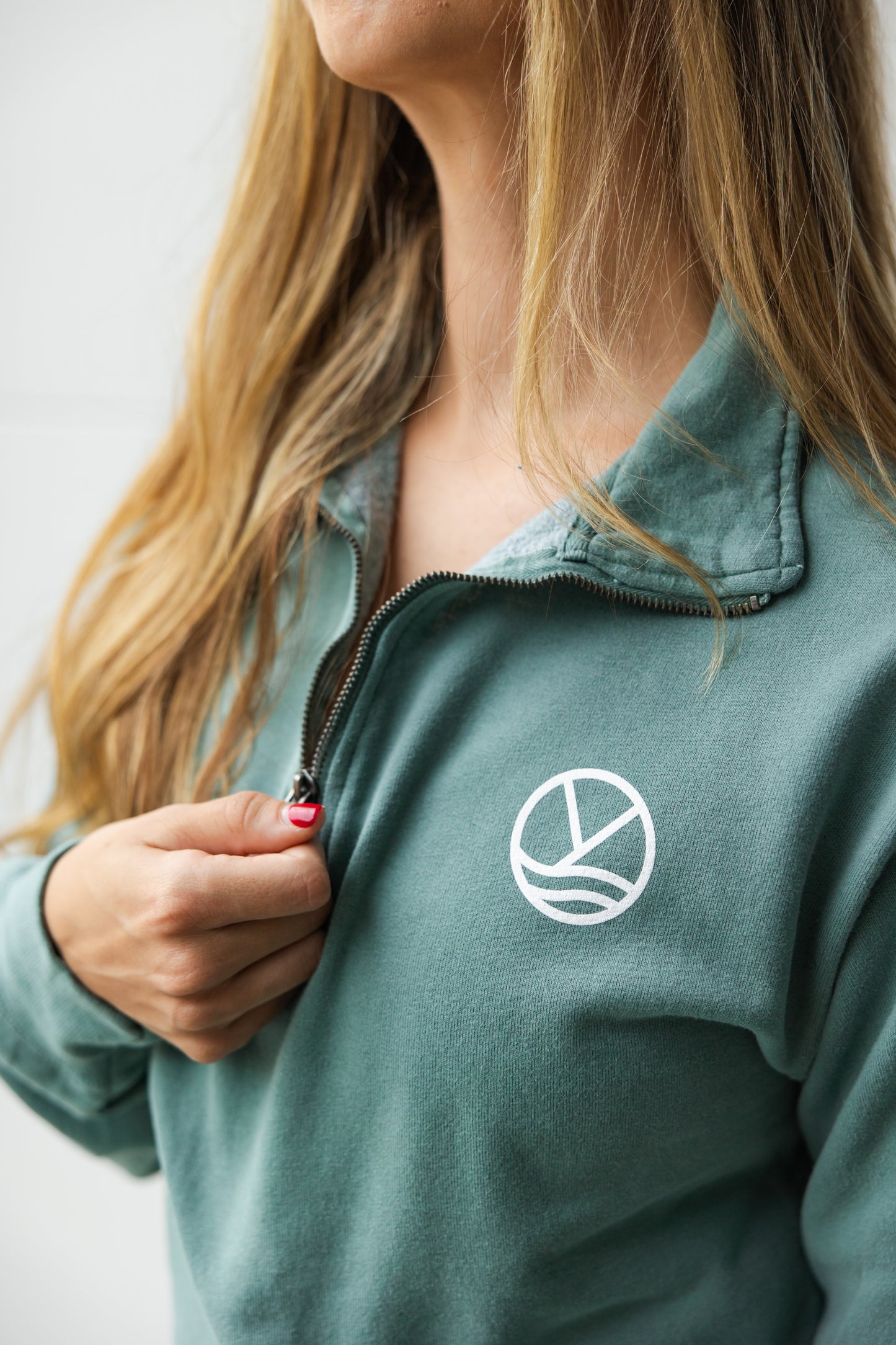 Yonder Quarter Zip Sweatshirt